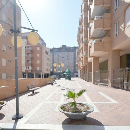 Moderno Apartamento Frente A La Playa Y El Centro Almeria Exterior foto