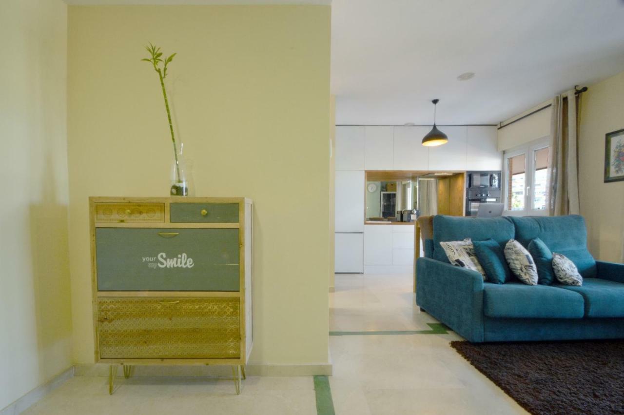 Moderno Apartamento Frente A La Playa Y El Centro Almeria Exterior foto